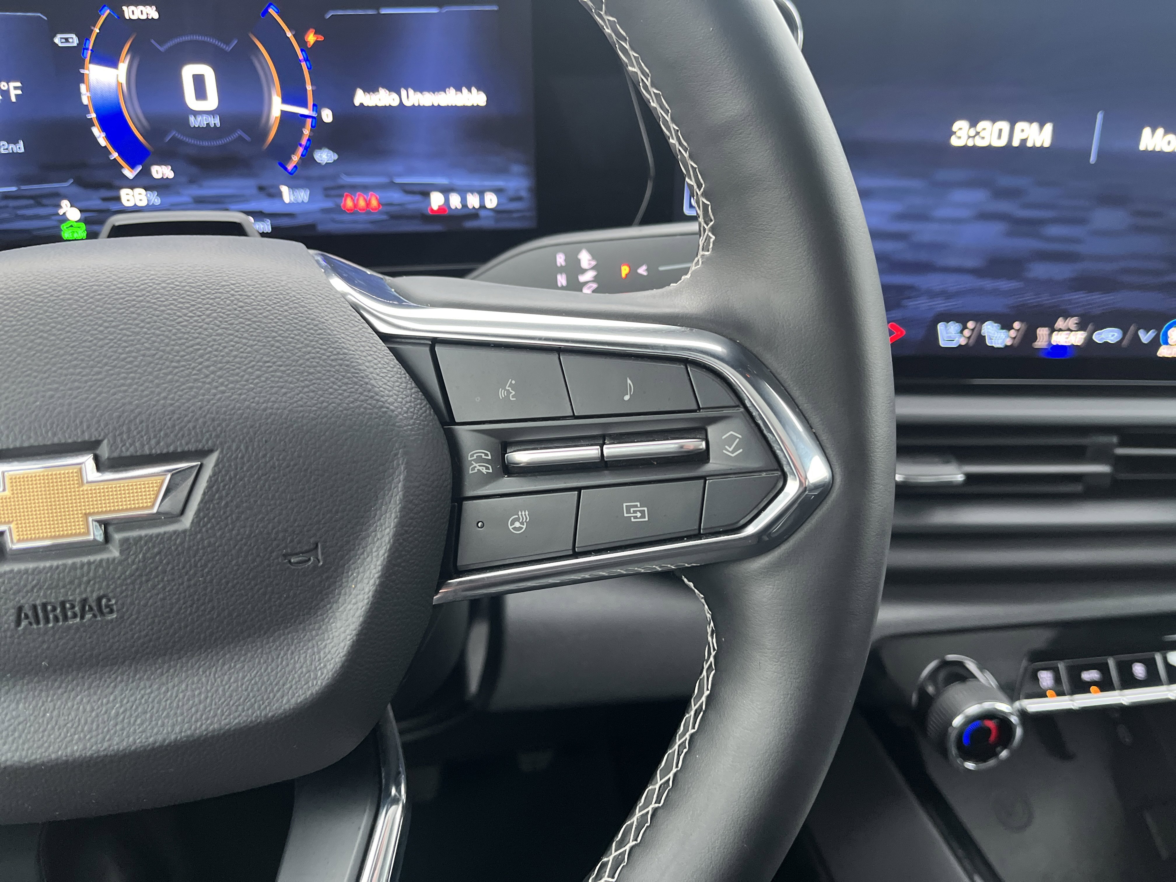 Used 2025 Chevrolet Silverado EV LT w/ LT Premium Package image 24