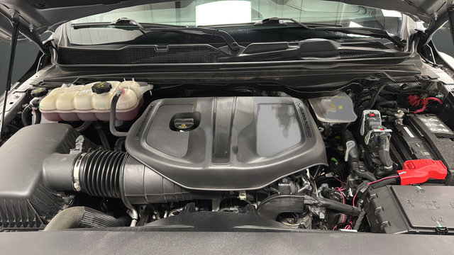 Used 2025 RAM 1500 Laramie w/ Sport Appearance Package AWD/4WD image 28