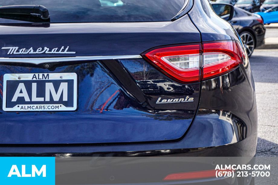 Used 2018 Maserati Levante GranLusso image 13