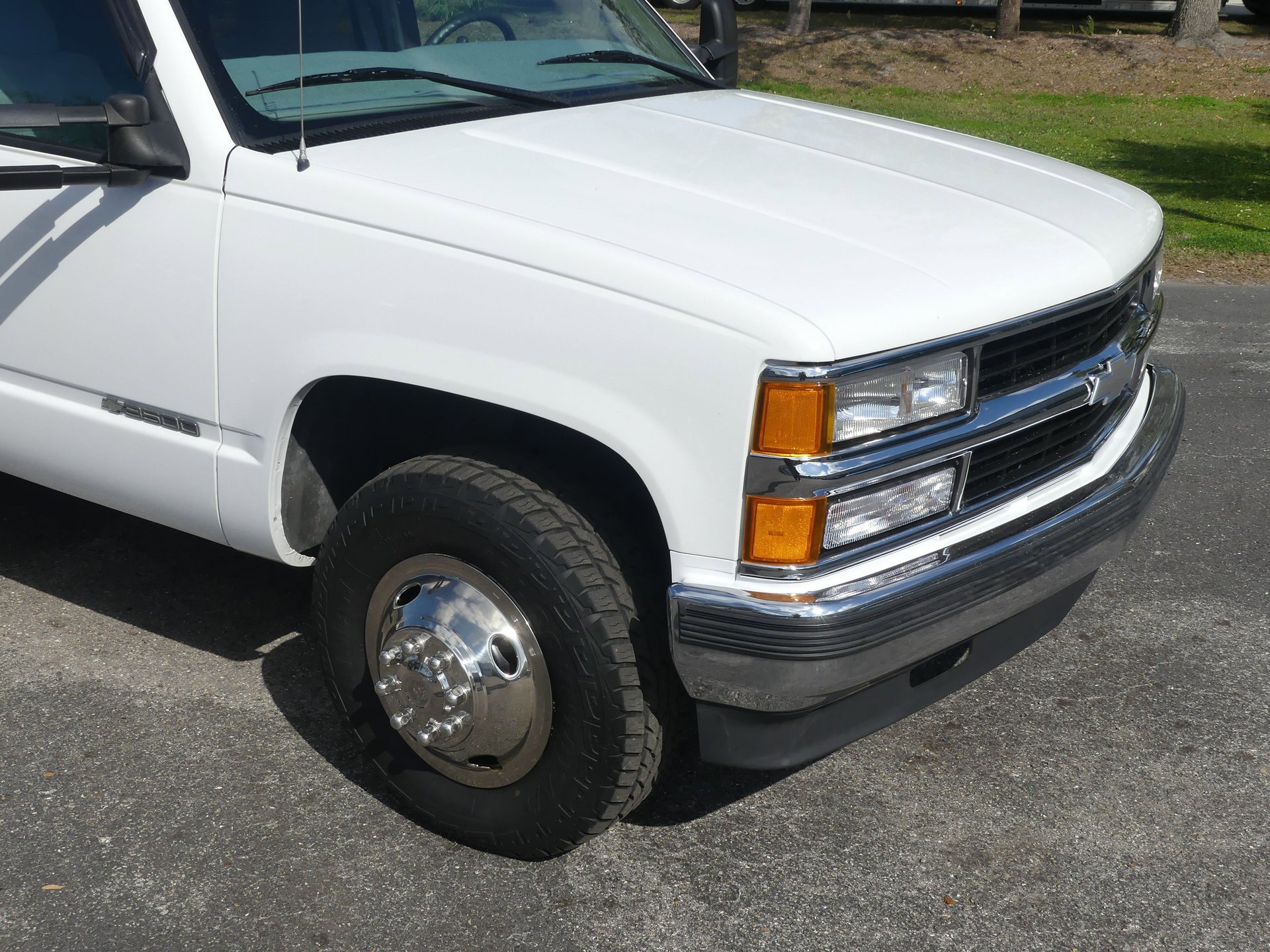 Used 2000 Chevrolet Silverado 3500 2WD Crew Cab image 40