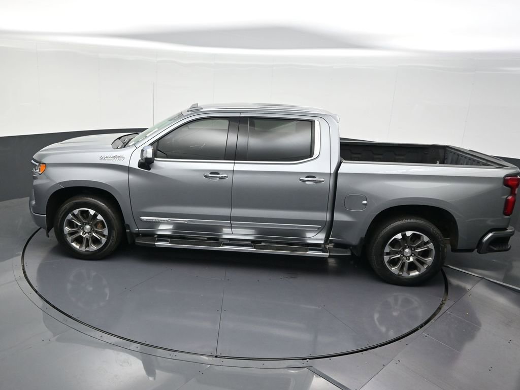 Used 2023 Chevrolet Silverado 1500 High Country image 16