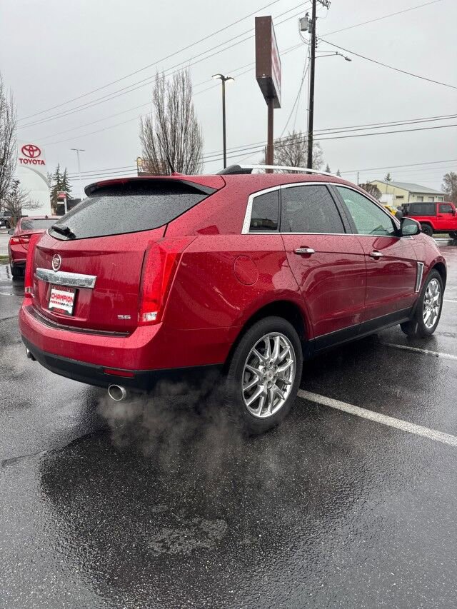 Used 2014 Cadillac SRX Performance w/ Driver Awareness Package image 6