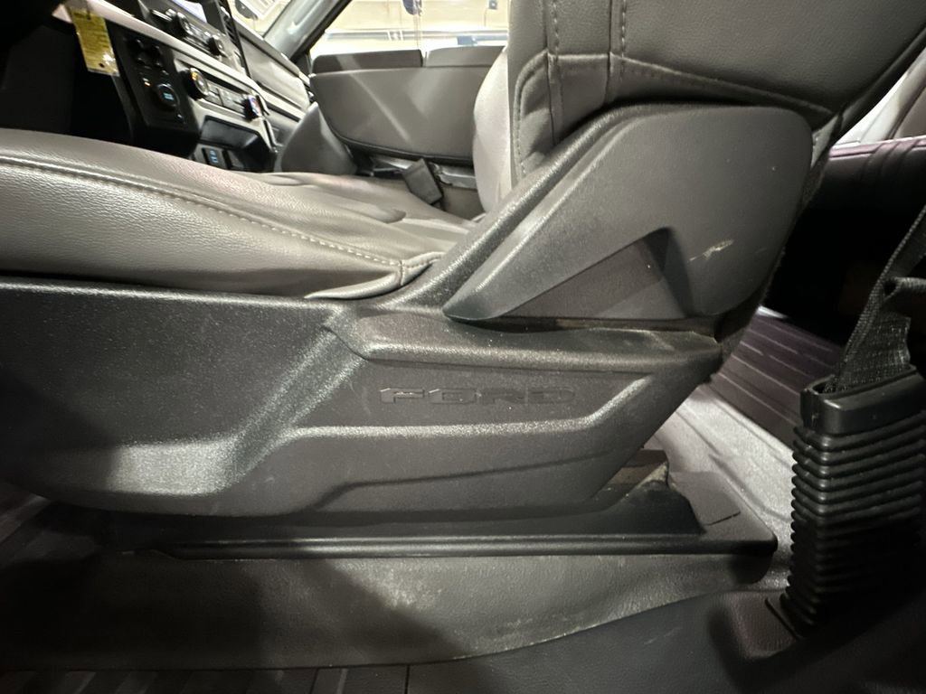 Used 2021 Ford F150 XL w/ Trailer Tow Package image 14