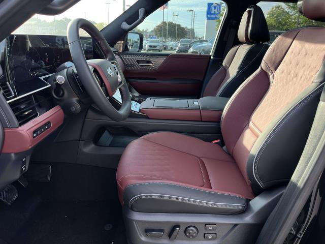 New 2026 INFINITI QX80 Autograph w/ Premium Cargo Package AWD/4WD image 11