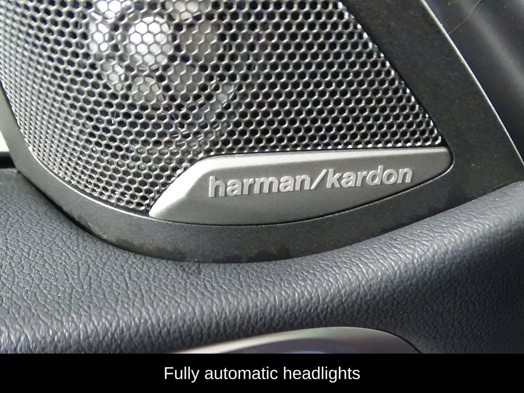 Used 2023 BMW 430i Coupe w/ Premium Package RWD image 19