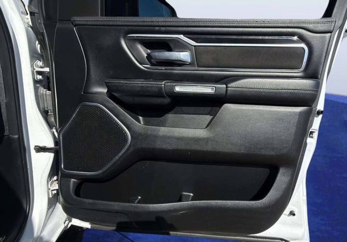 Used 2021 RAM 1500 Laramie w/ Sport Appearance Package image 14