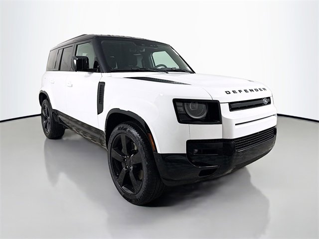 New 2026 Land Rover Defender 110 X-Dynamic SE image 3