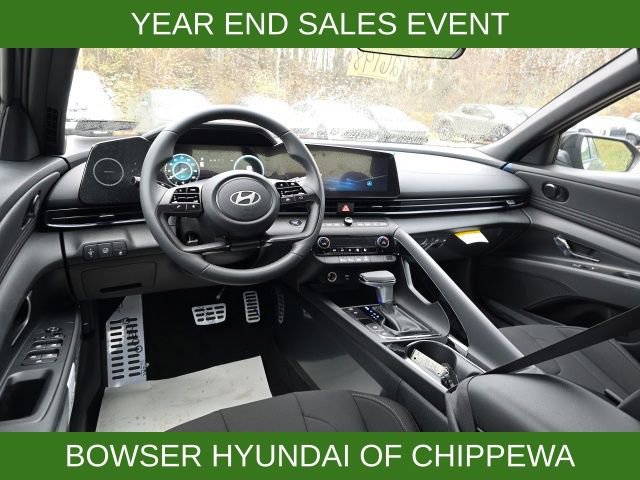 New 2026 Hyundai Elantra Sport image 6