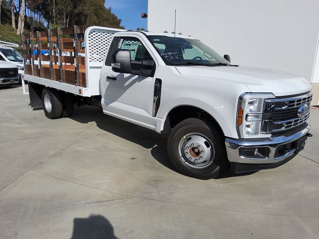 New 2026 Ford F350 XL w/ XL Chrome Package image 25