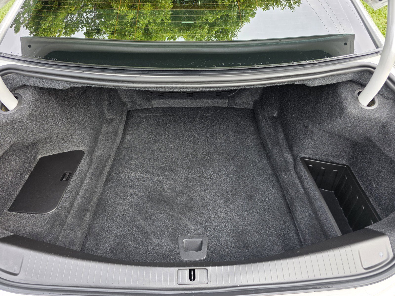 Used 2019 Cadillac CTS Premium Luxury RWD image 17