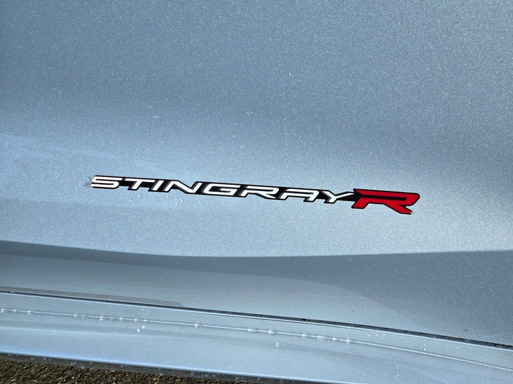 Used 2022 Chevrolet Corvette Stingray Premium Cpe w/ Z51 Performance Package image 12