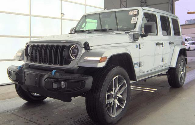 Used 2024 Jeep Wrangler Unlimited w/ Convenience Group image 1