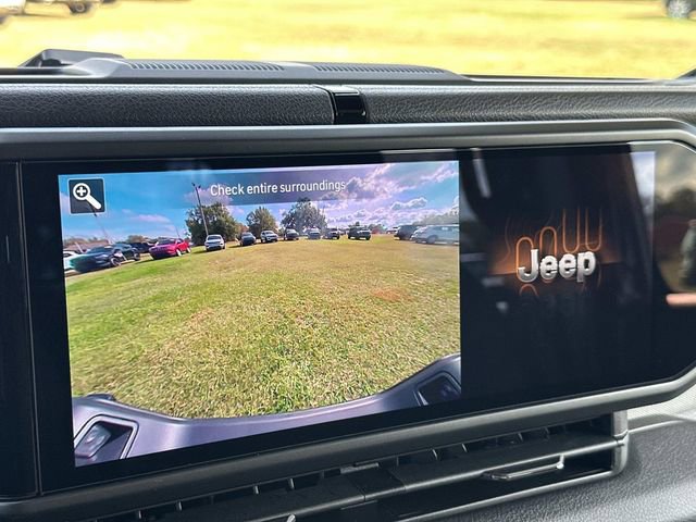 New 2026 Jeep Gladiator Sport AWD/4WD image 39