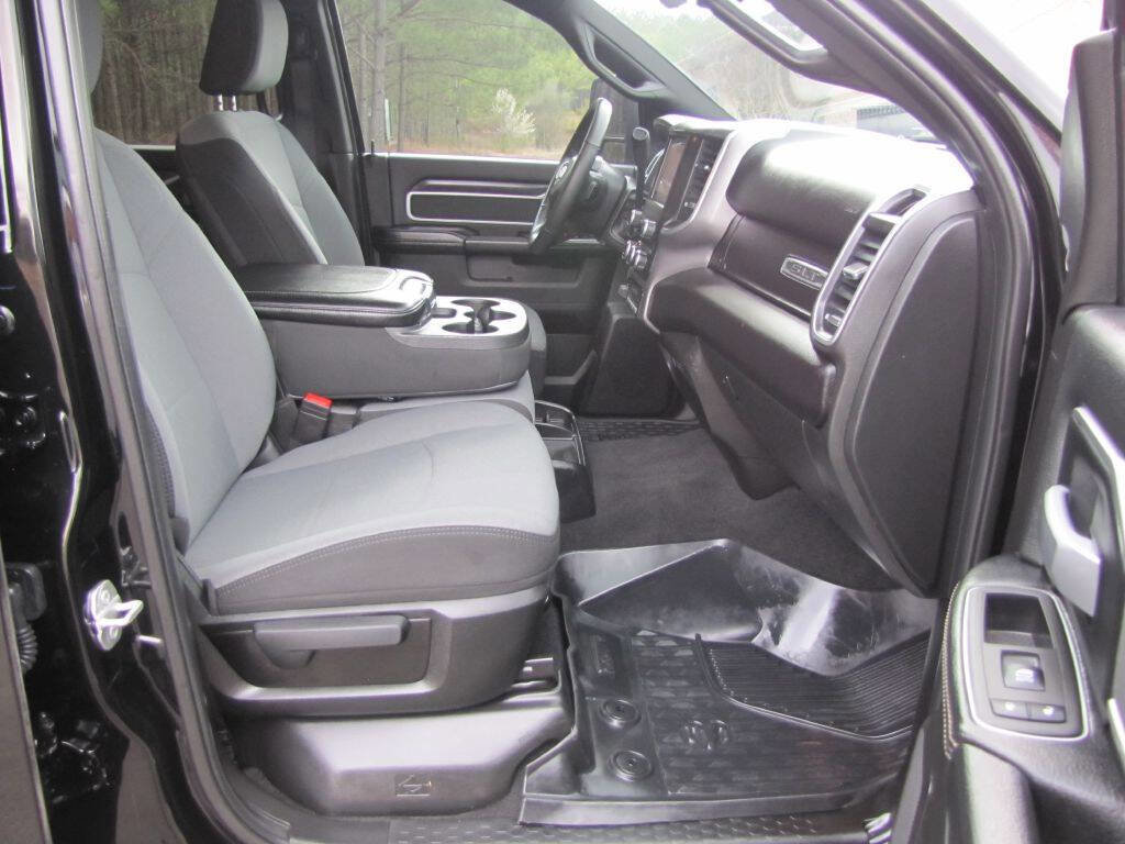 Used 2024 RAM 4500 SLT w/ Quick Order Package 2YG SLT image 13