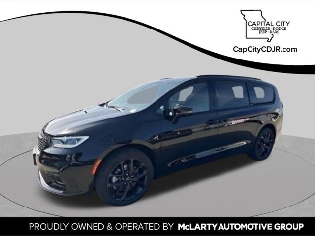 New 2026 Chrysler Pacifica Select w/ S Appearance Package AWD/4WD 360° Tour