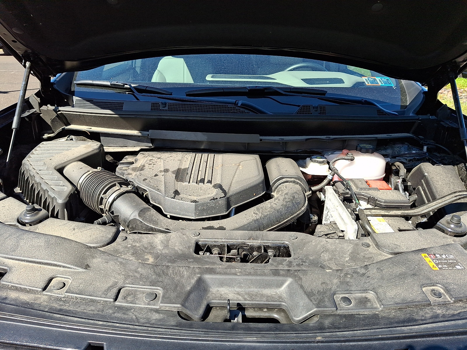 Used 2026 GMC Acadia Elevation w/ Elevation Premium Package FWD image 30