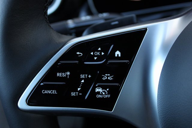 New 2025 Mercedes-Benz C 300 4MATIC Sedan image 20