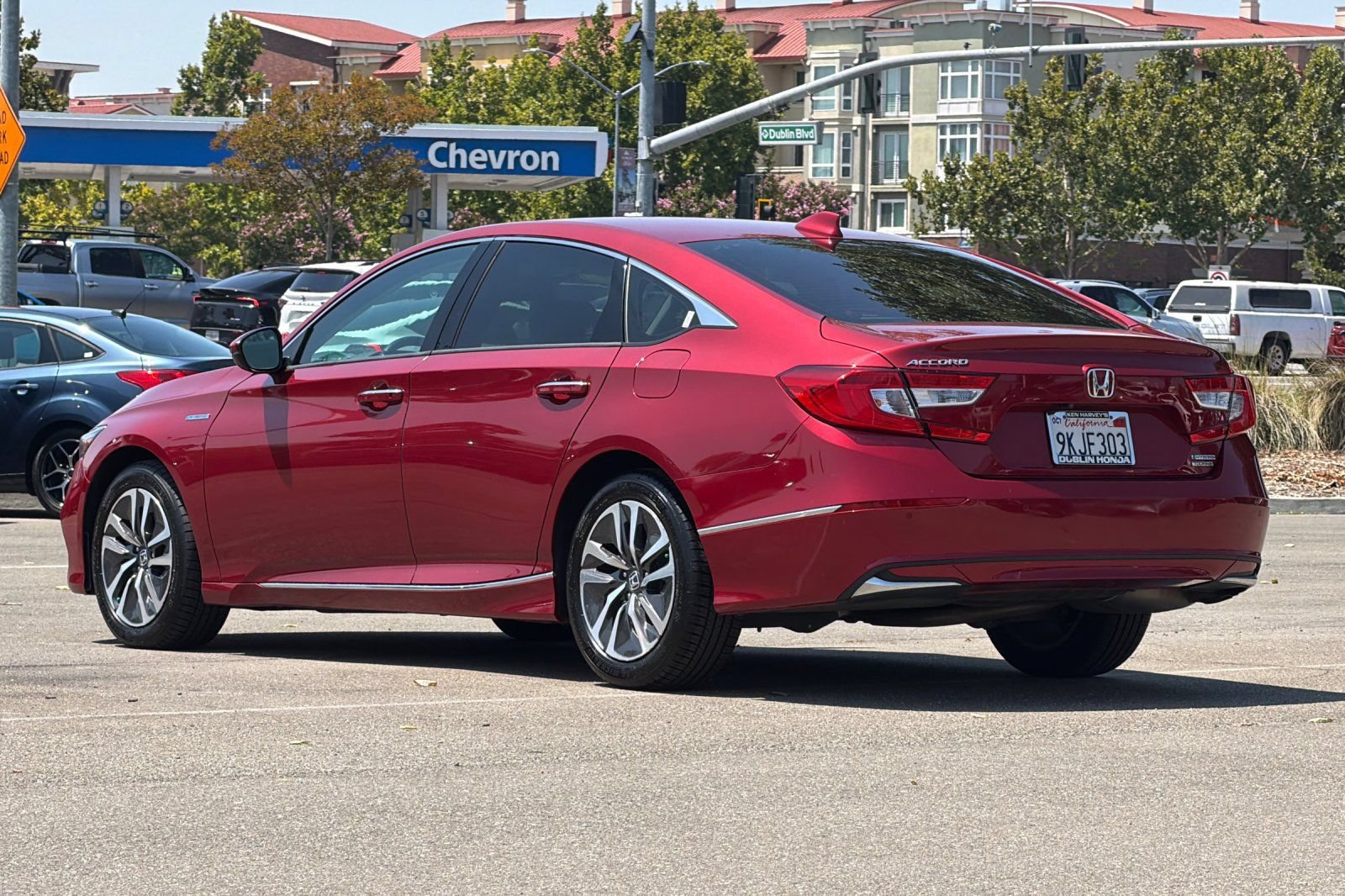 Used 2019 Honda Accord Touring image 6