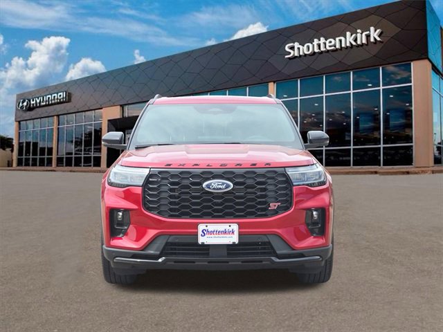 Used 2025 Ford Explorer ST video 2