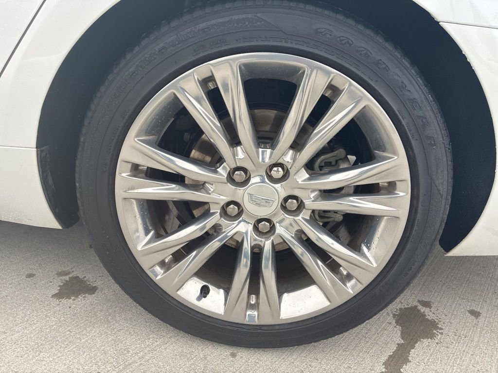 Used 2018 Cadillac XTS Luxury w/ Driver Awareness Package FWD image 9