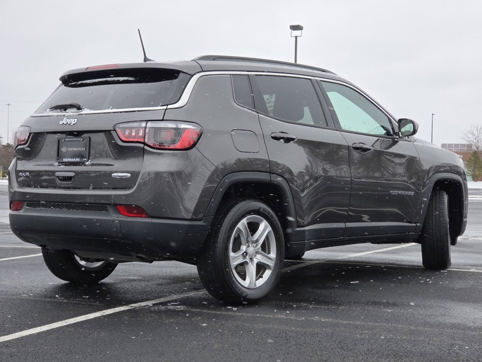 Used 2023 Jeep Compass Latitude w/ Convenience Group image 17