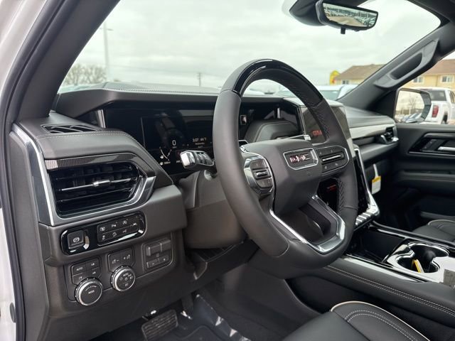 New 2026 GMC Yukon XL Elevation image 16