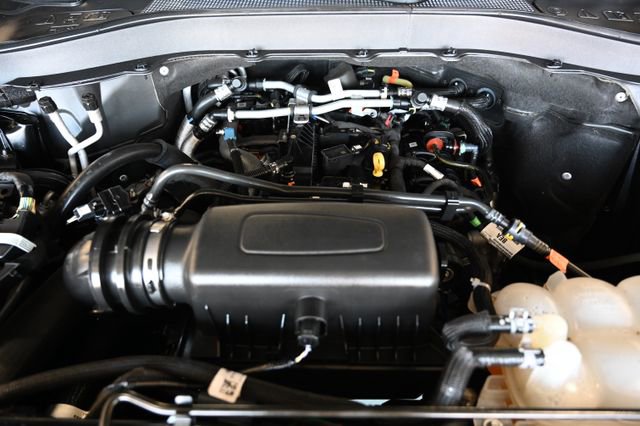 Used 2022 Ford Explorer XLT w/ Equipment Group 202A image 32