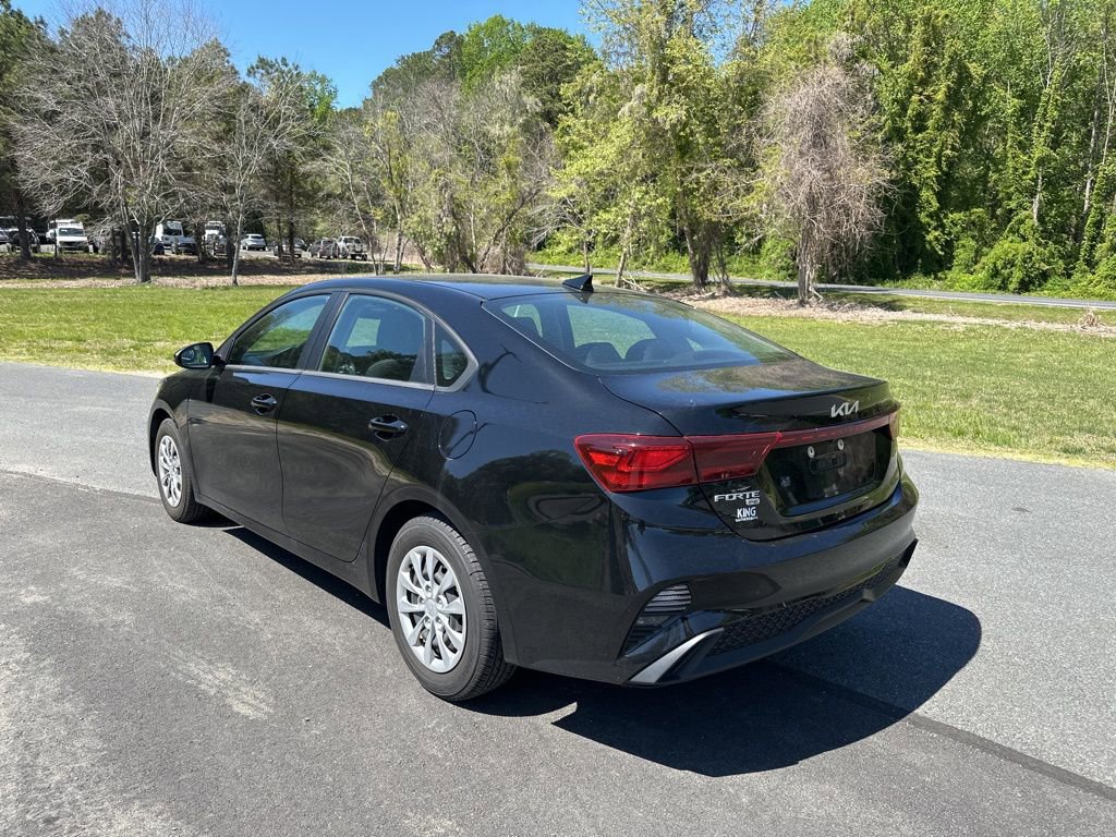 Used 2022 Kia Forte Sedan FWD image 7