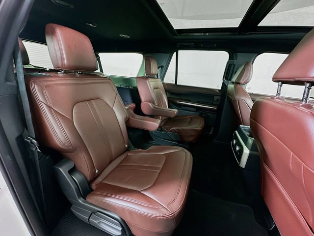 Used 2022 Ford Expedition Max Limited image 31