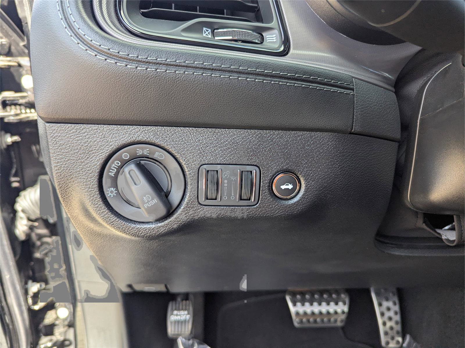 Used 2023 Dodge Challenger R/T Scat Pack w/ Plus Package image 24