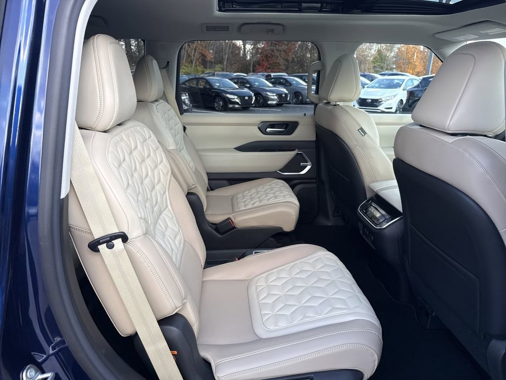 New 2026 Nissan Armada Platinum Reserve image 18