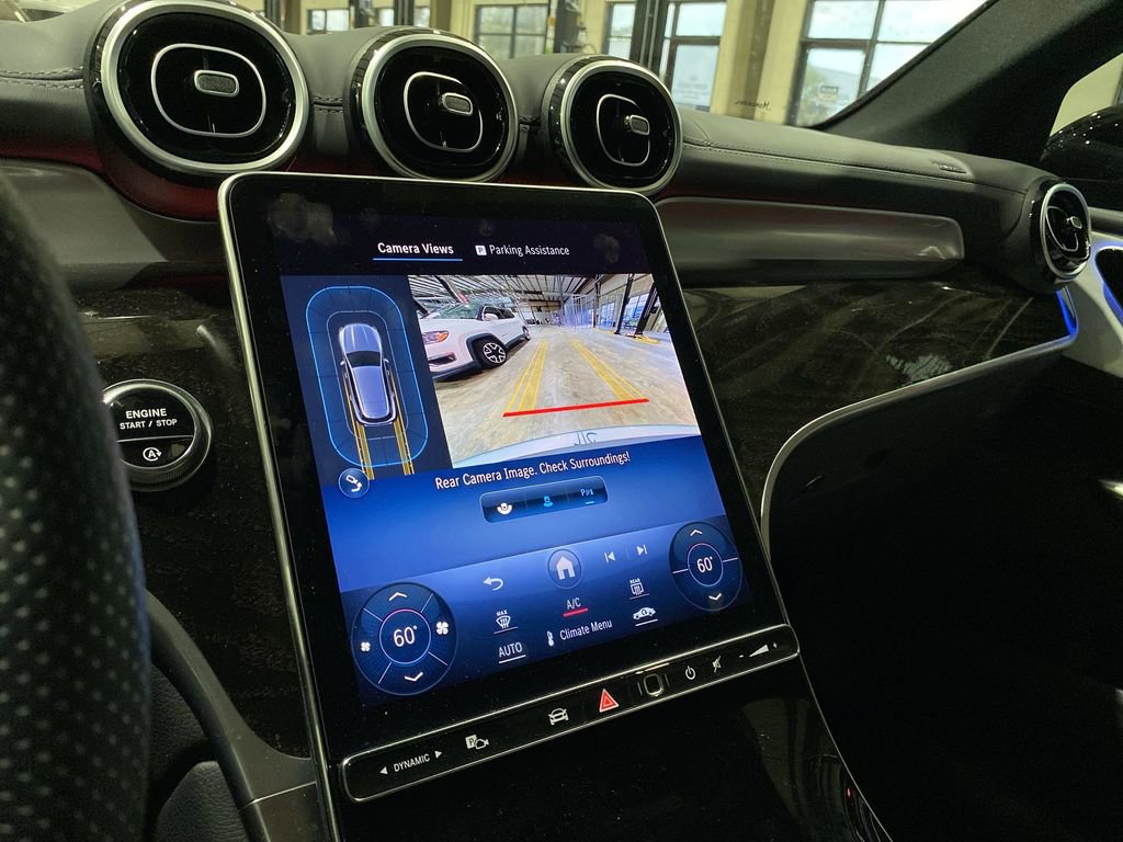 Used 2024 Mercedes-Benz GLC 300 image 6