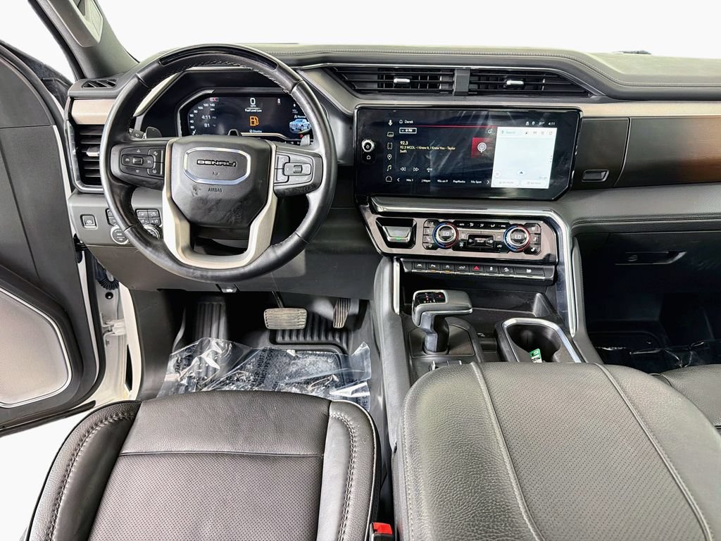 Used 2024 GMC Sierra 1500 Denali AWD/4WD image 32