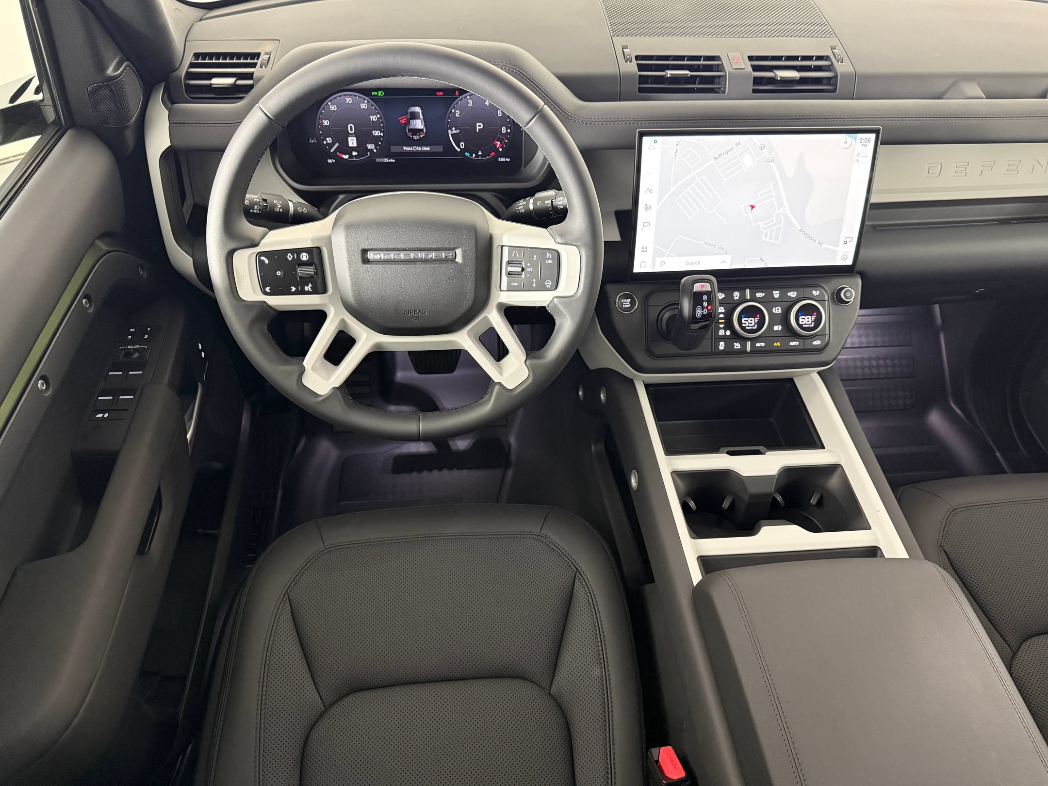 New 2026 Land Rover Defender 110 X-Dynamic SE AWD/4WD image 25