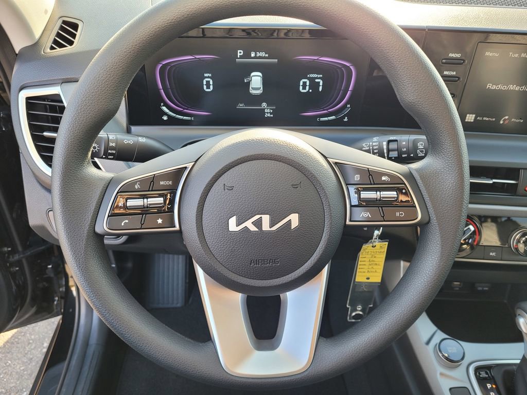 Used 2026 Kia Seltos LX FWD image 21