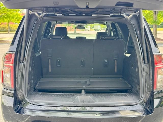 Used 2024 Chevrolet Suburban LT AWD/4WD image 17