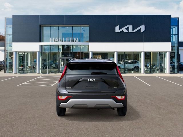 New 2026 Kia Niro LX image 5