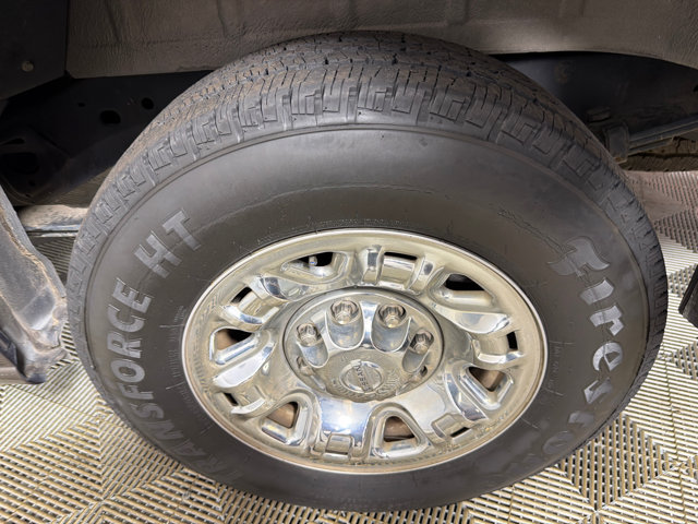 Used 2015 Nissan NV 3500 SL w/ Technology Package RWD image 19