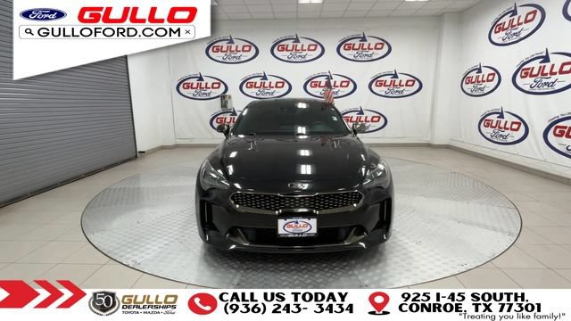 Used 2020 Kia Stinger GT1 RWD image 3