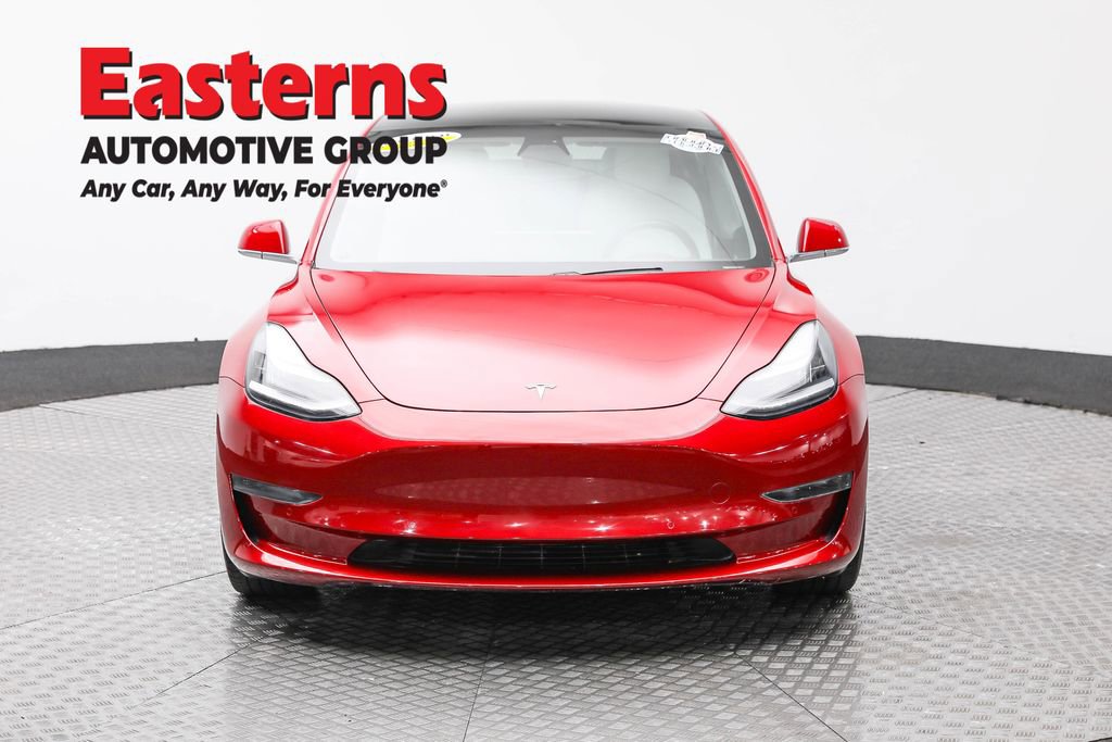 Used 2020 Tesla Model 3 Standard Range image 2