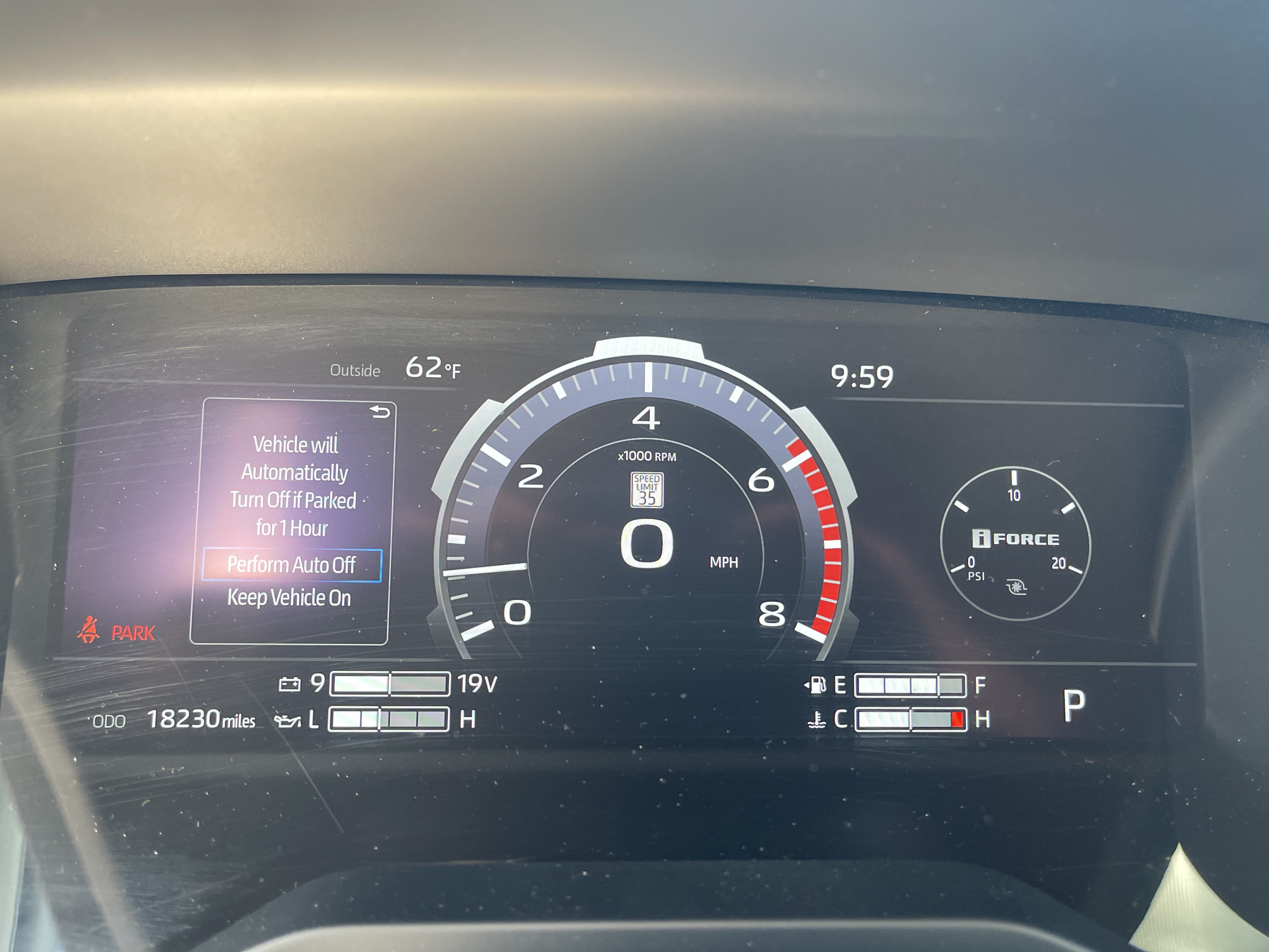 Used 2025 Toyota Tundra Limited AWD/4WD image 7