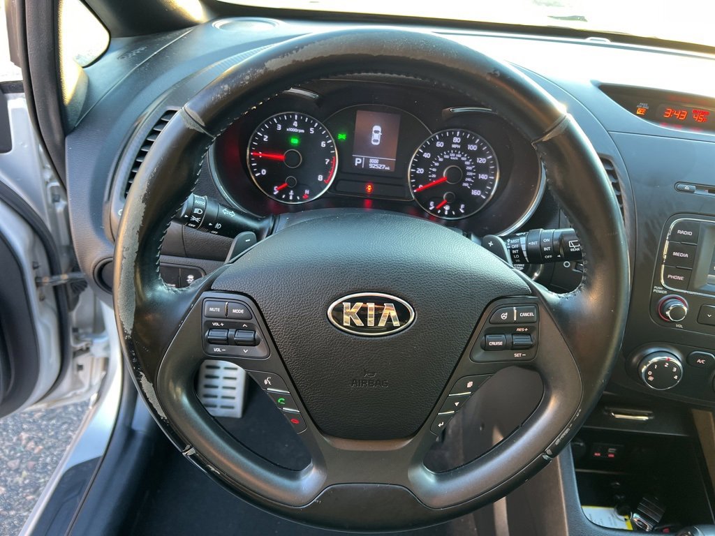 Used 2016 Kia Forte SX image 14