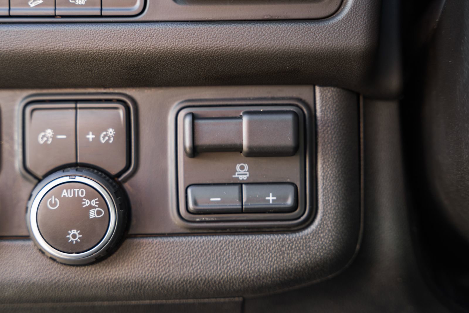 Used 2023 Chevrolet Tahoe High Country image 50