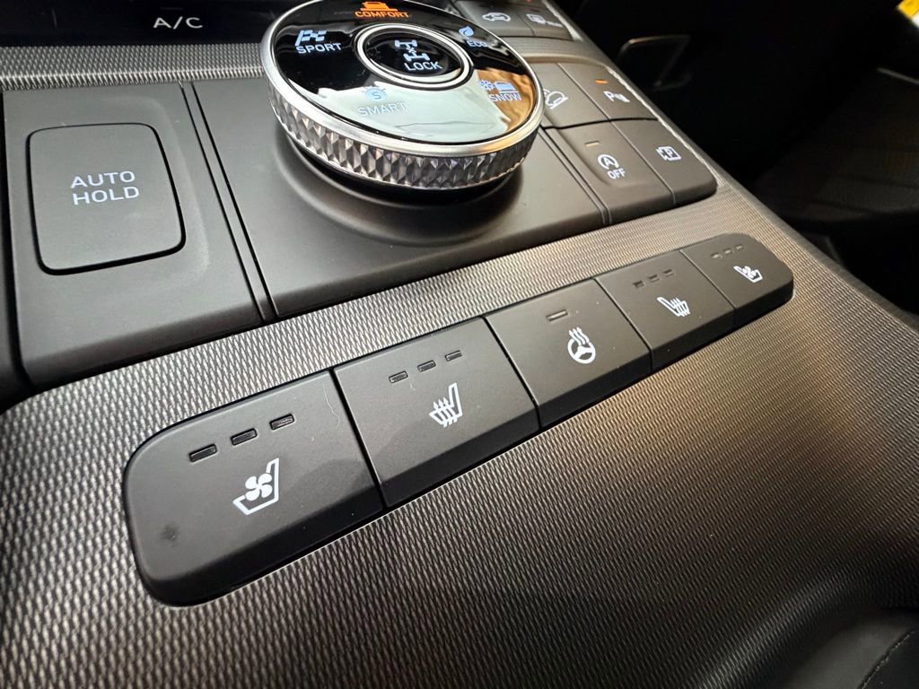 Certified 2025 Hyundai Palisade Calligraphy image 25