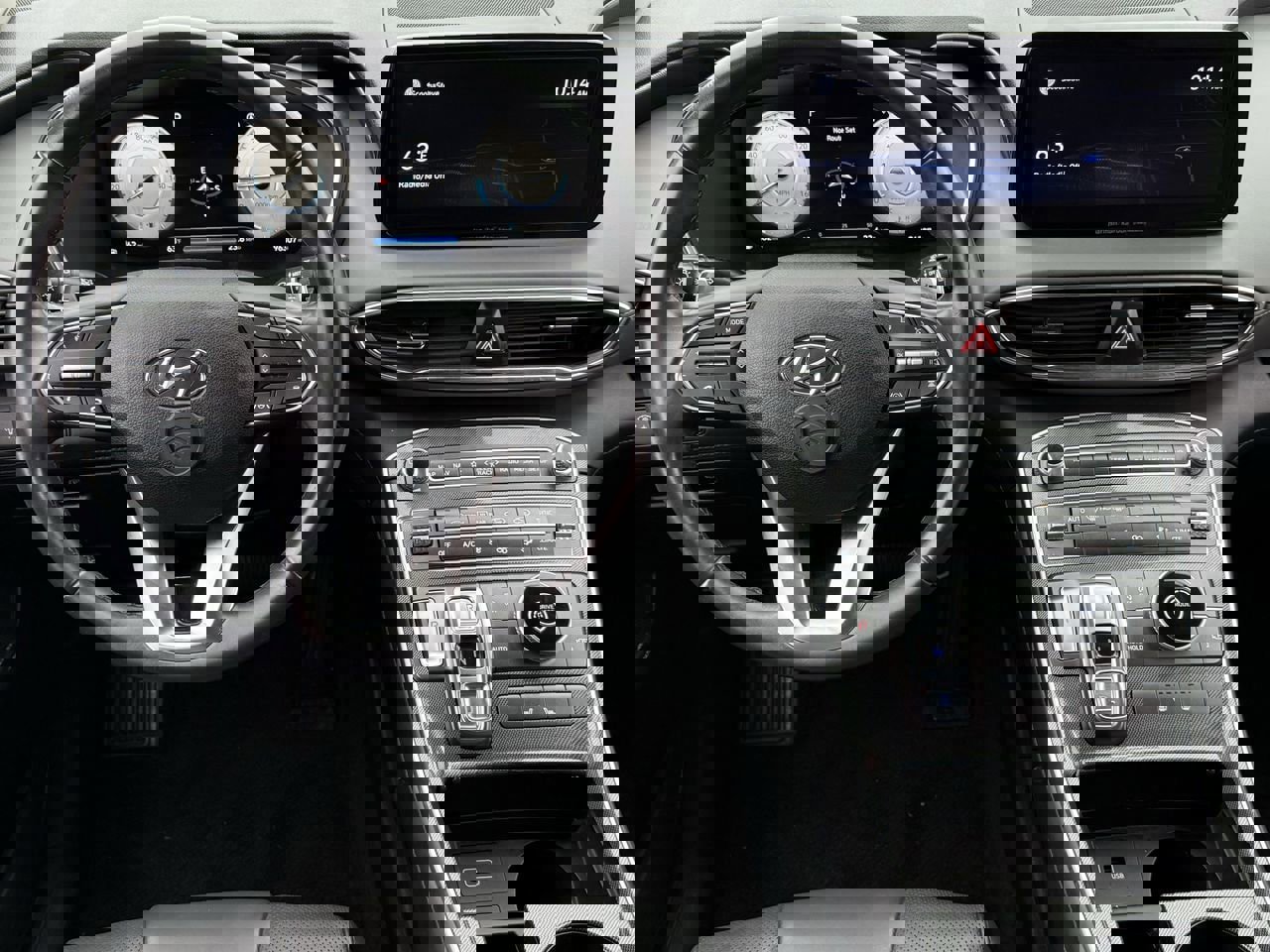 Used 2021 Hyundai Santa Fe SEL w/ Convenience + Premium Package FWD image 11