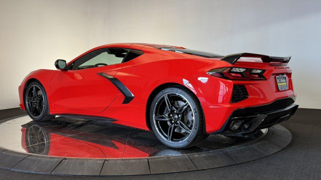 Used 2024 Chevrolet Corvette Stingray Premium Cpe w/ Z51 Performance Package RWD image 24