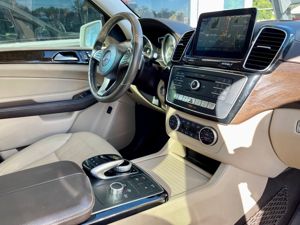Used 2017 Mercedes-Benz GLS 450 4MATIC image 20