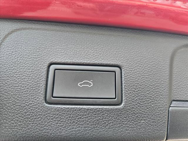 Certified 2022 Volkswagen Atlas SE w/ Panoramic Sunroof Package image 14