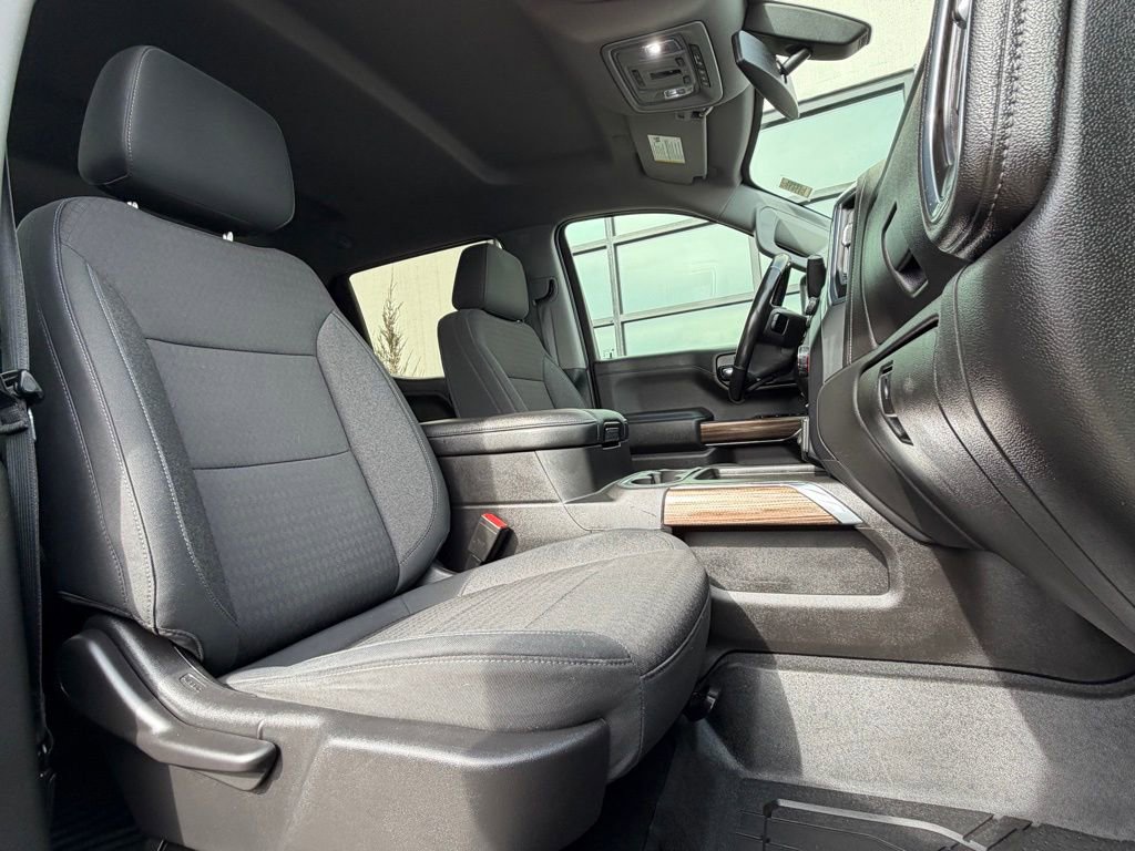 Used 2020 Chevrolet Silverado 1500 RST image 18