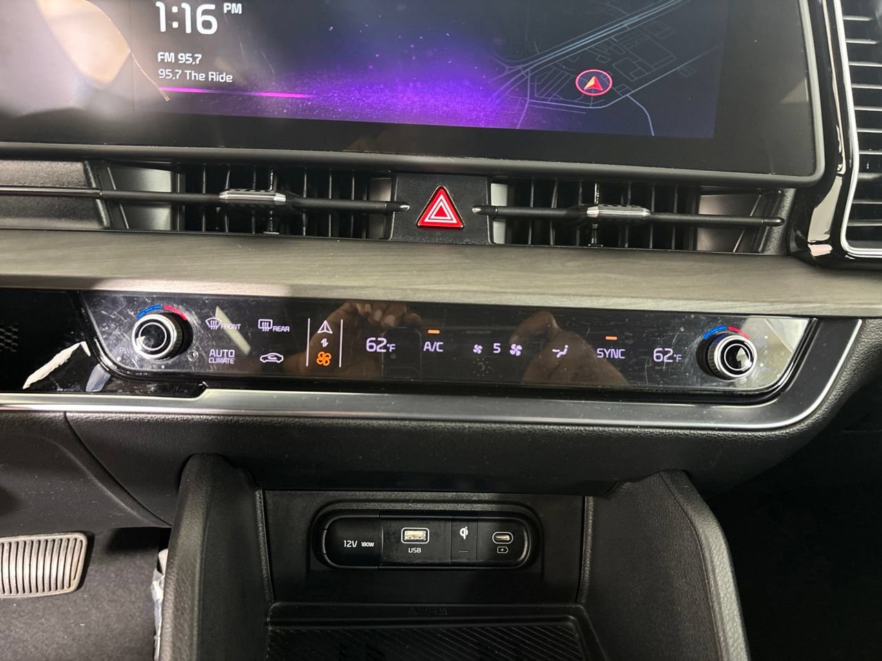 Used 2023 Kia Sportage X-Line w/ X-Line Premium Package AWD/4WD image 21